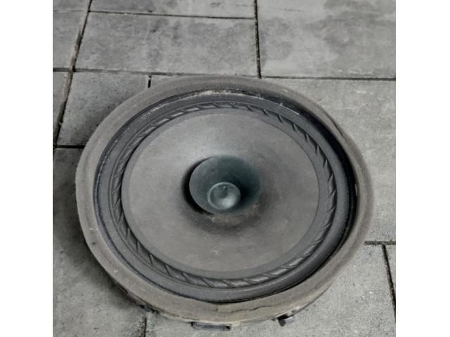 bontott MITSUBISHI L200 Jobb hátsó Hangszóró