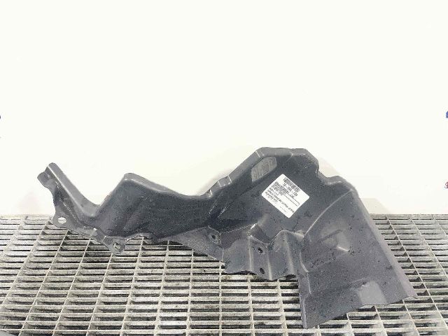 bontott MITSUBISHI L200 Légterelő