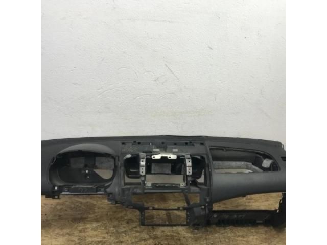 bontott MITSUBISHI L200 Műszerfal Héj