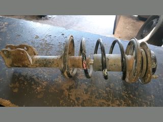 bontott MITSUBISHI LANCER Bal első Gólyaláb (Lengécsillapító, Rugó)