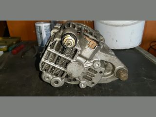 bontott MITSUBISHI LANCER Generátor