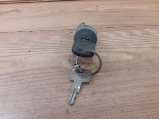 bontott MITSUBISHI LANCER Gyújtáskapcsoló