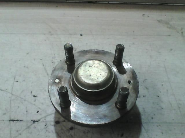 bontott MITSUBISHI LANCER Hátsó Kerékagy (Pozíciófüggetlen)