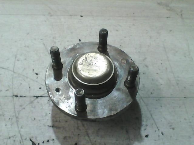 bontott MITSUBISHI LANCER Hátsó Kerékagy (Pozíciófüggetlen)