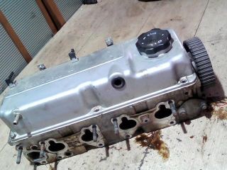 bontott MITSUBISHI LANCER Hengerfej