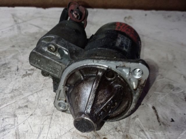 bontott MITSUBISHI LANCER Önindító