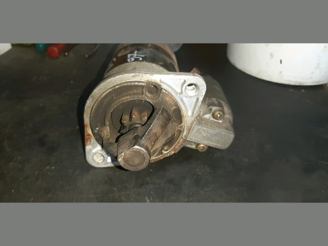 bontott MITSUBISHI LANCER Önindító