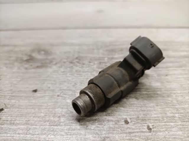 bontott MITSUBISHI LANCER Porlasztó (1 db)