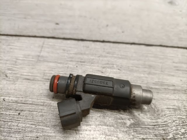 bontott MITSUBISHI LANCER Porlasztó (1 db)