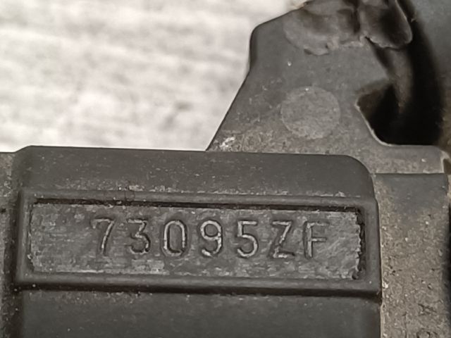 bontott MITSUBISHI LANCER Porlasztó (1 db)