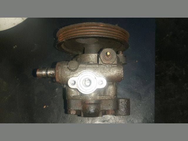 bontott MITSUBISHI LANCER Kormányszervó Motor (Hidraulikus)