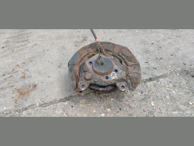 bontott MITSUBISHI LANCER Bal hátsó Kerékagy