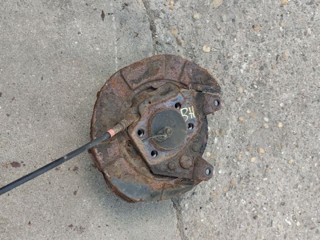 bontott MITSUBISHI LANCER Bal hátsó Kerékagy