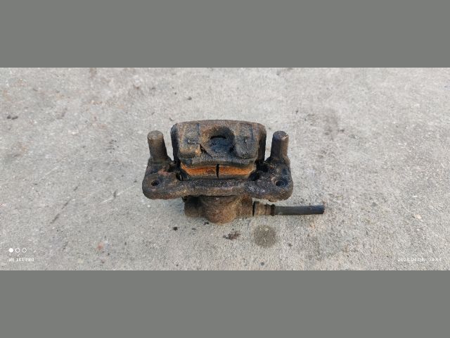 bontott MITSUBISHI LANCER Jobb hátsó Féknyereg Munkahengerrel