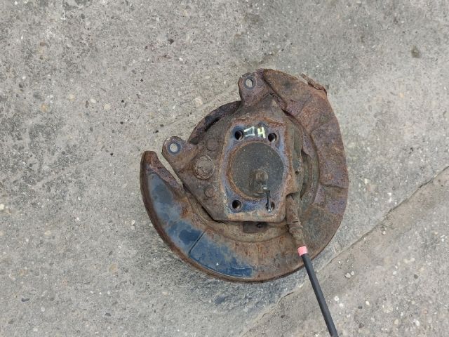 bontott MITSUBISHI LANCER Jobb hátsó Kerékagy