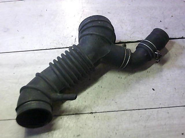 bontott MITSUBISHI LANCER Szívó Cső