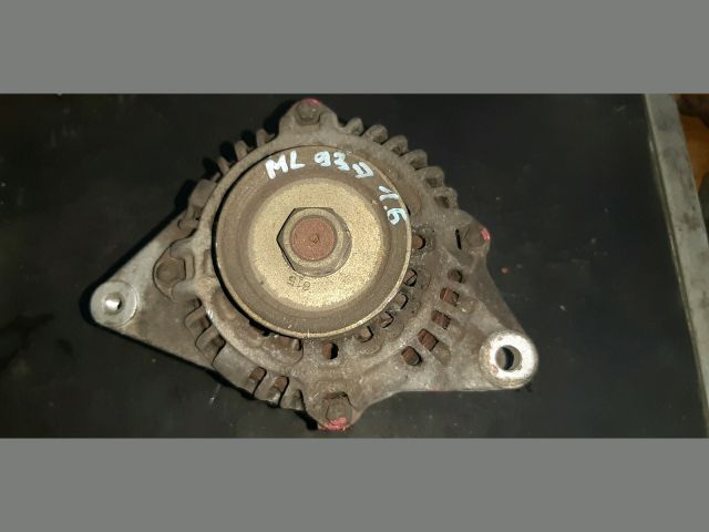 bontott MITSUBISHI LANCER Generátor