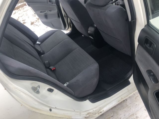 bontott MITSUBISHI LANCER Alsó Összekötő