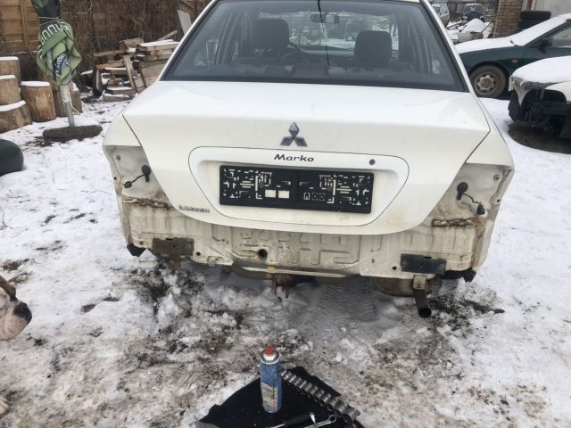 bontott MITSUBISHI LANCER Bal első Lengéscsillapító