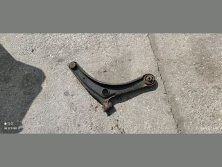 bontott MITSUBISHI LANCER Bal első Lengőkar