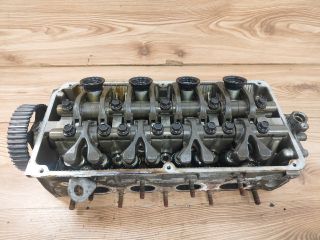 bontott MITSUBISHI LANCER Hengerfej