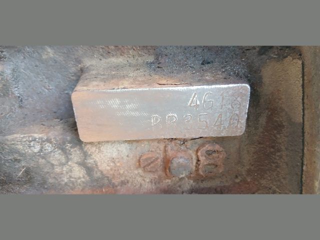 bontott MITSUBISHI LANCER Porlasztó Sor / Híd