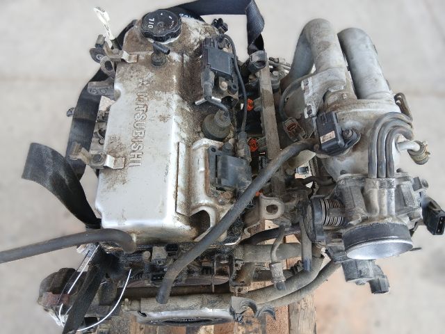 bontott MITSUBISHI LANCER Porlasztó Sor / Híd