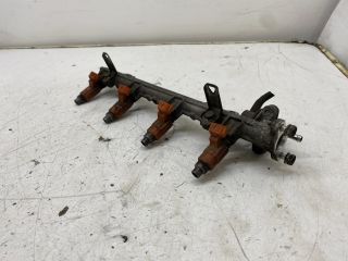 bontott MITSUBISHI LANCER Porlasztó Sor / Híd