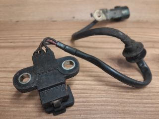 bontott MITSUBISHI LANCER Főtengely Fordulatszám Jeladó