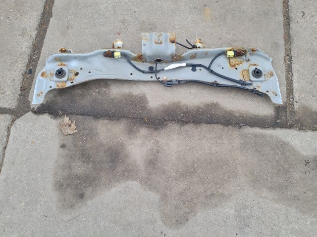 bontott MITSUBISHI LANCER Homlokfal (Üres lemez)