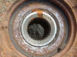 bontott MITSUBISHI LANCER Jobb első Csonkállvány Kerékaggyal