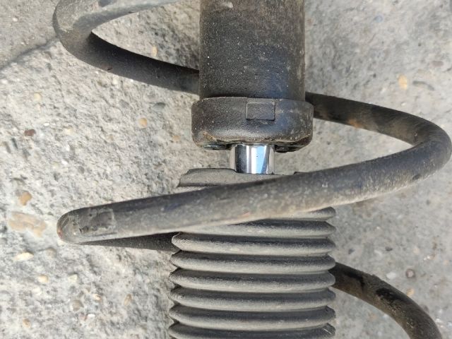 bontott MITSUBISHI LANCER Jobb első Gólyaláb (Lengécsillapító, Rugó)