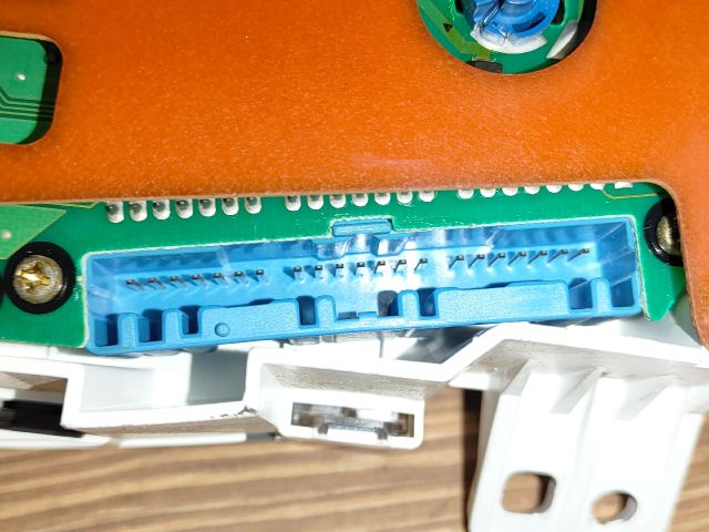 bontott MITSUBISHI LANCER Kilométeróra