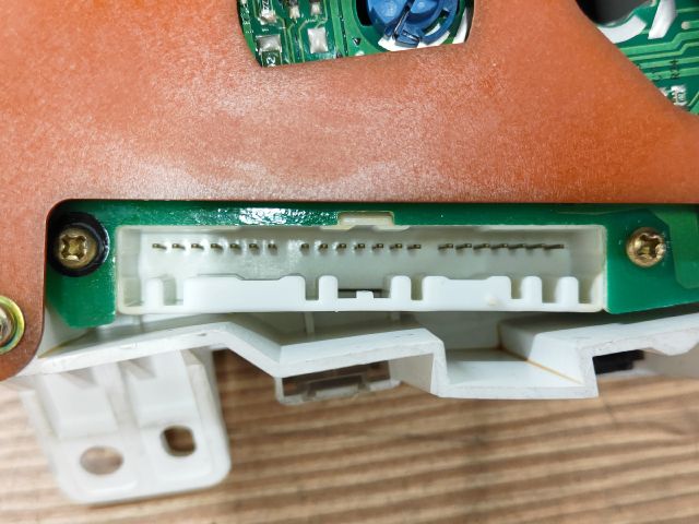 bontott MITSUBISHI LANCER Kilométeróra