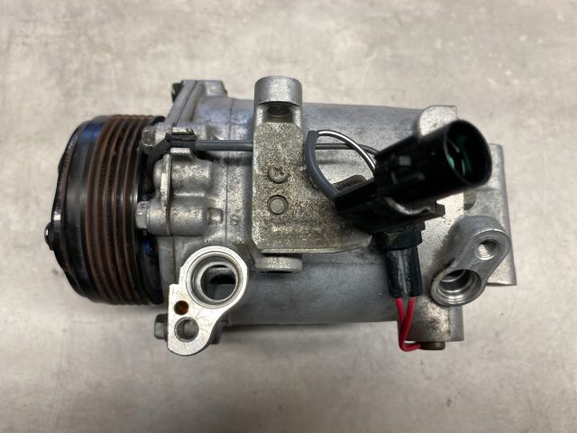 bontott MITSUBISHI LANCER Klímakompresszor