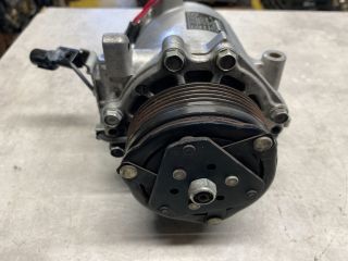 bontott MITSUBISHI LANCER Klímakompresszor