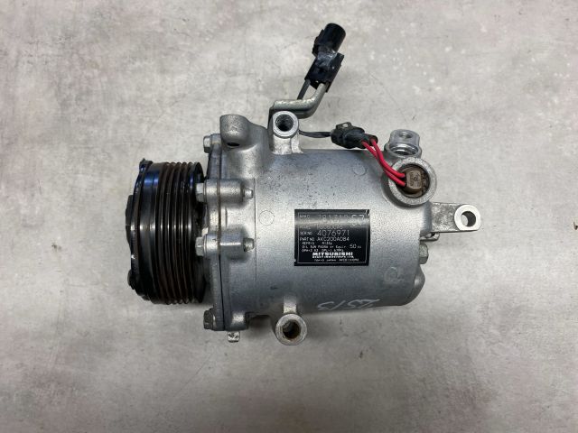 bontott MITSUBISHI LANCER Klímakompresszor