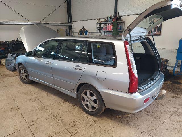 bontott MITSUBISHI LANCER Motorvezérlő