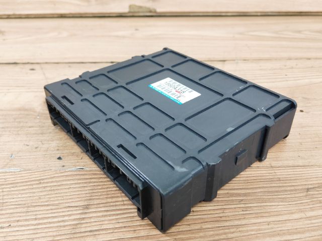 bontott MITSUBISHI LANCER Motorvezérlő