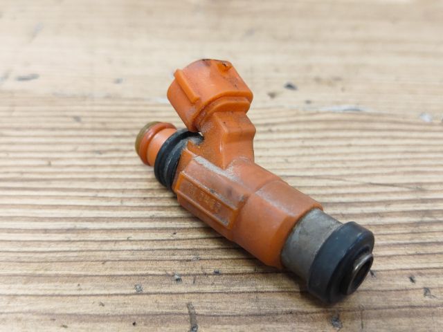 bontott MITSUBISHI LANCER Porlasztó (1 db)