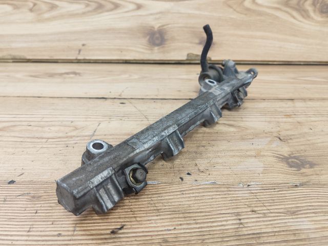 bontott MITSUBISHI LANCER Porlasztó Sor / Híd