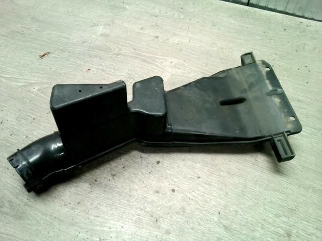 bontott MITSUBISHI LANCER Szívó Cső