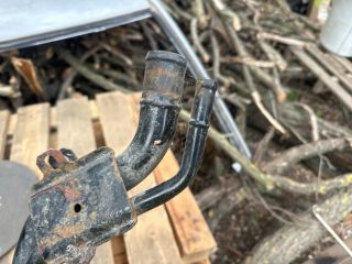 bontott MITSUBISHI LANCER Tankbetöltő Cső (Fém)