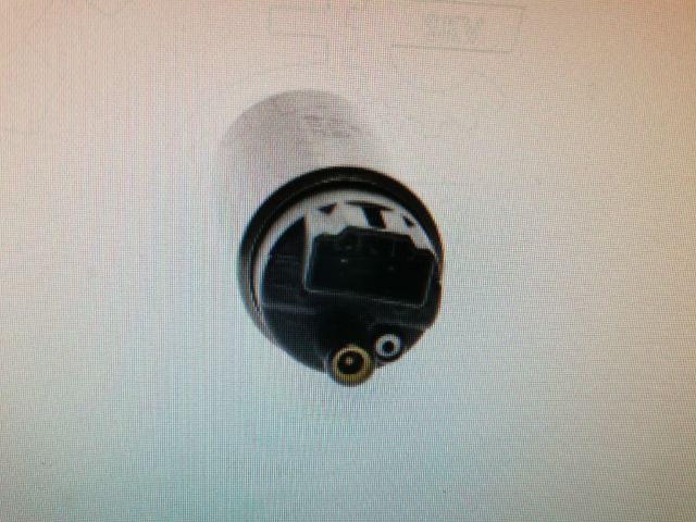 bontott MITSUBISHI LANCER Üzemanyag Szivattyú