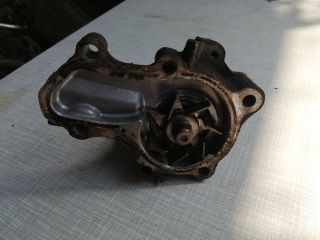 bontott MITSUBISHI LANCER Vízpumpa