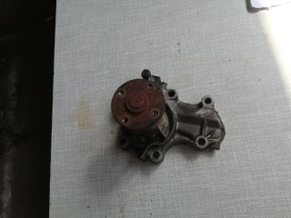 bontott MITSUBISHI LANCER Vízpumpa