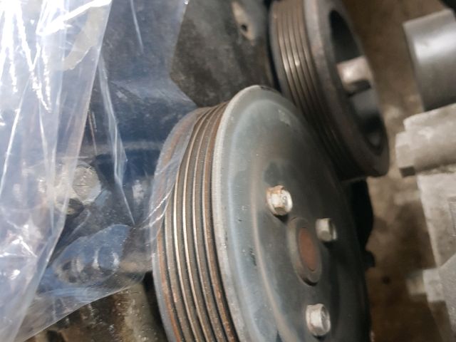 bontott MITSUBISHI LANCER Motor (Fűzött blokk hengerfejjel)