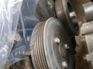 bontott MITSUBISHI LANCER Motor (Fűzött blokk hengerfejjel)