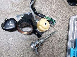 bontott MITSUBISHI LANCER Motorvezérlő