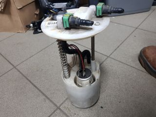 bontott MITSUBISHI LANCER Üzemanyag Szivattyú